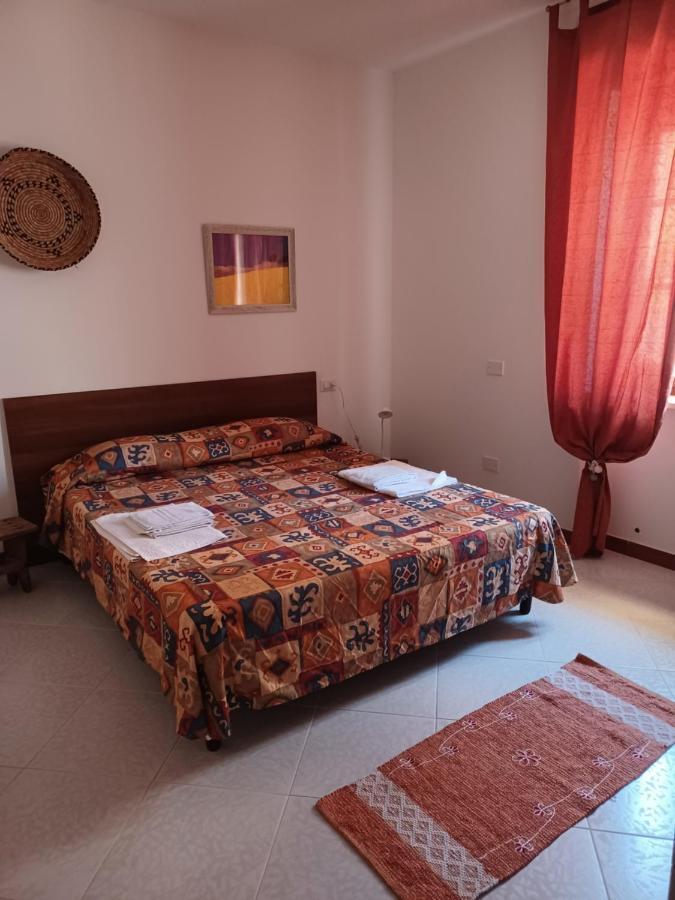 Appartamento Per Vacanza Castelsardo Exteriör bild